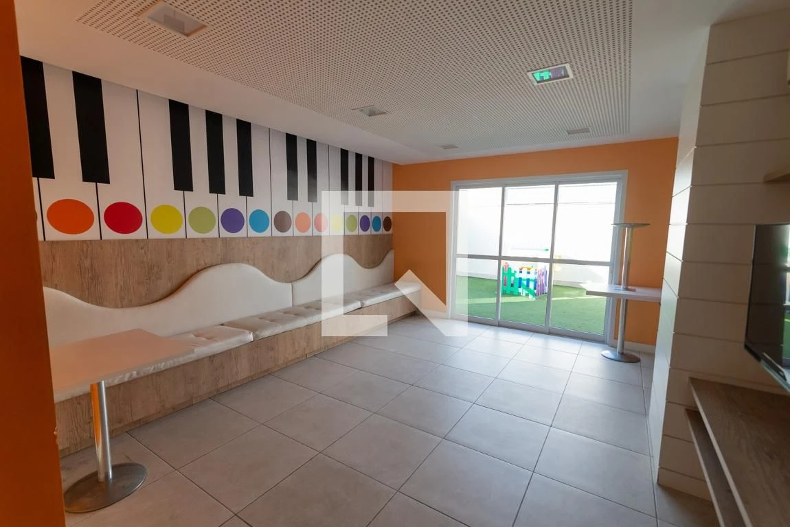 Apartamento com 2 quartos e varanda — photo 7