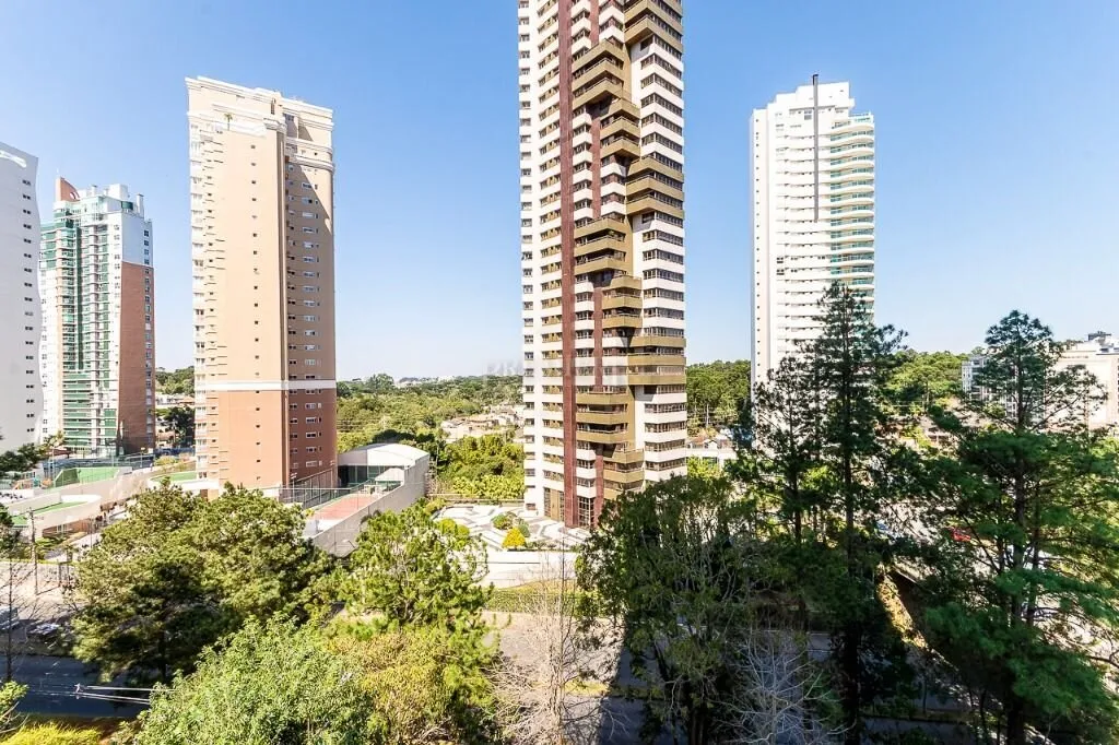 4-bedroom apartment with private barbecue — photo 9