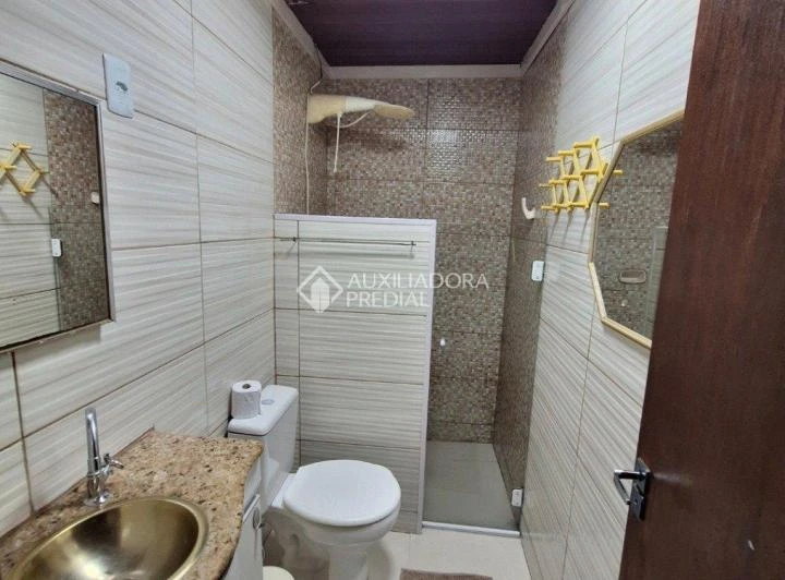 Furnished 74 m² house with 2 bedrooms and a gas stove kitchen — photo 7