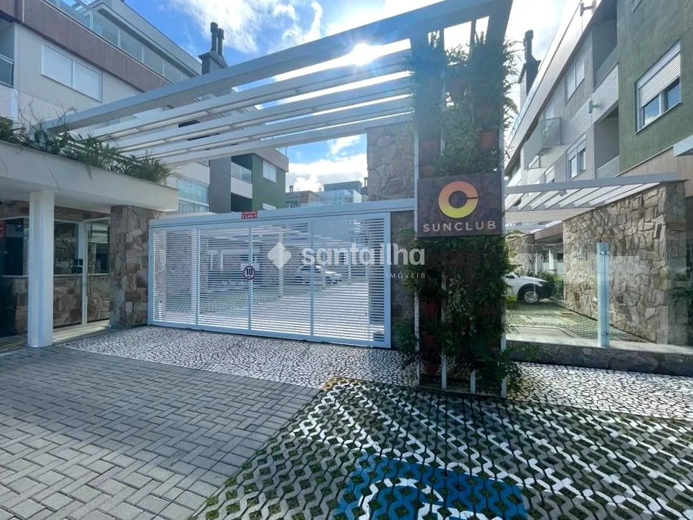 Вид на воду та 3 спальні: квартира 192 м² — photo 38