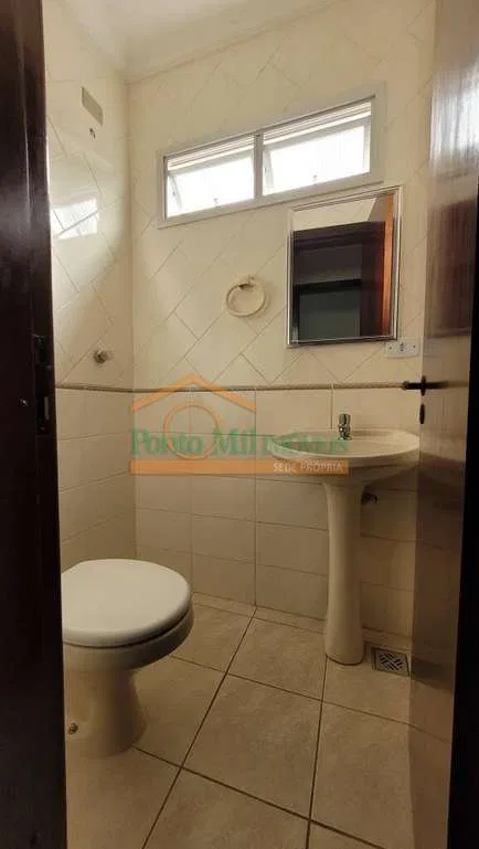 2-bedroom apartment with a washing machine in Curitiba — photo 12