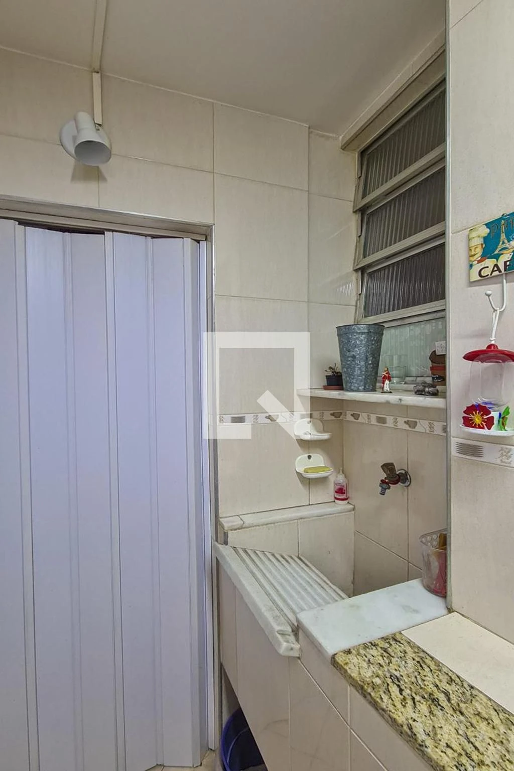 Furnished 2-bedroom apartment with 2 parking spaces — photo 17