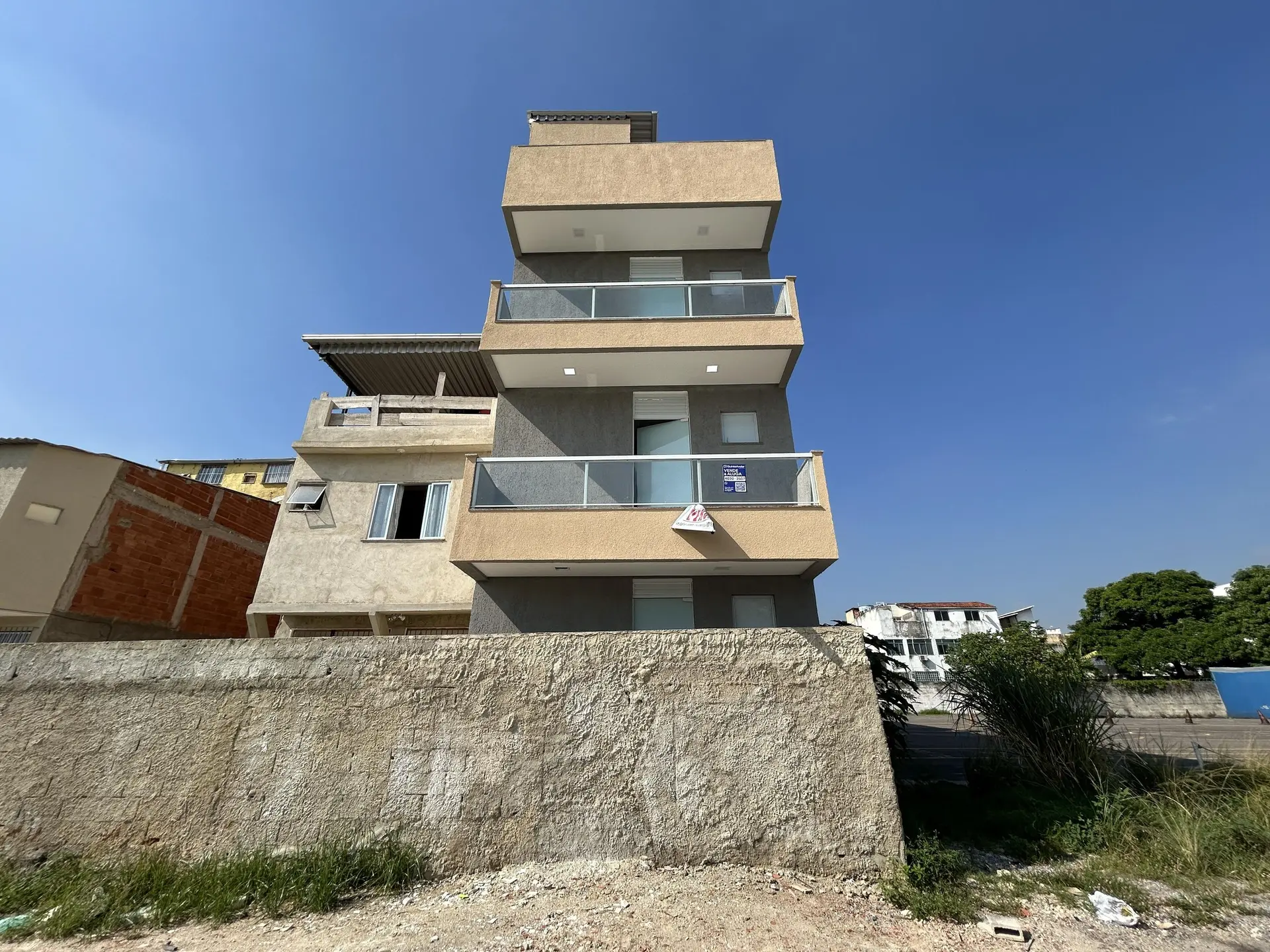 Apartamento sem mobília com 2 quartos, 1 banheiro e varanda — photo 29