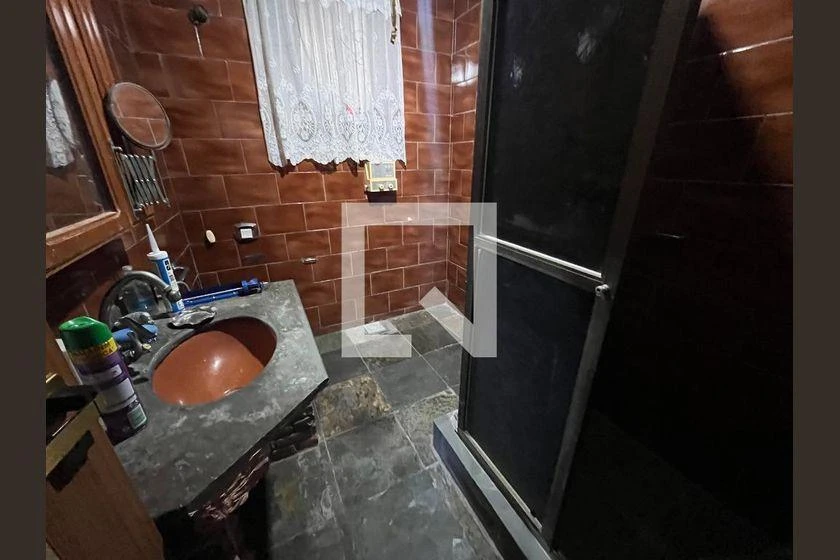 Rental house with 4 bedrooms and 600 m² — photo 38
