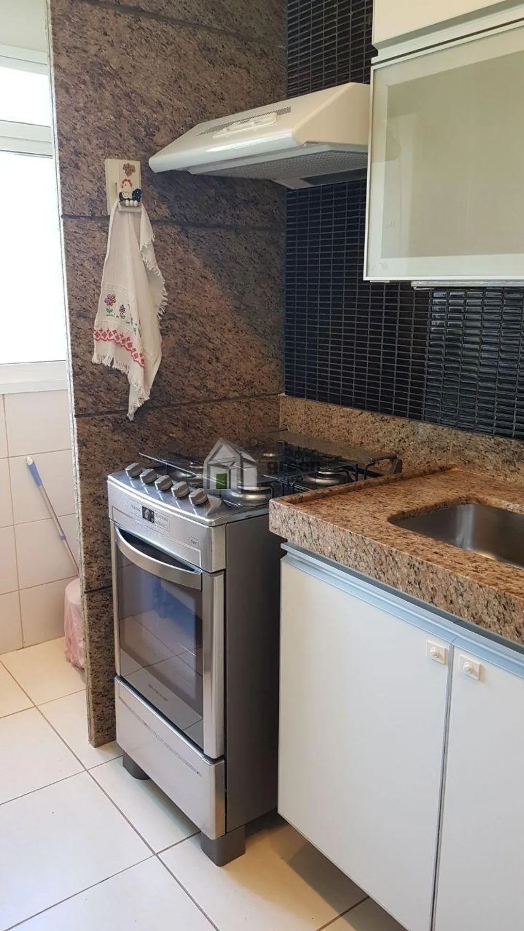 Apartamento mobiliado com cozinha integrada e 2 quartos — photo 22
