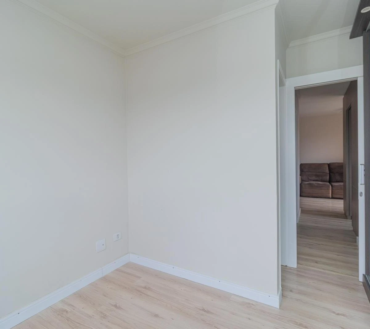 3-bedroom apartment with a home office in Curitiba — photo 23