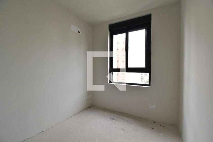 3-bedroom apartment in a building with a gym — photo 34