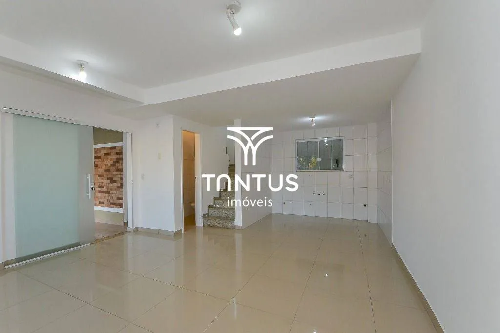 Casa, 114 m², com varanda gourmet