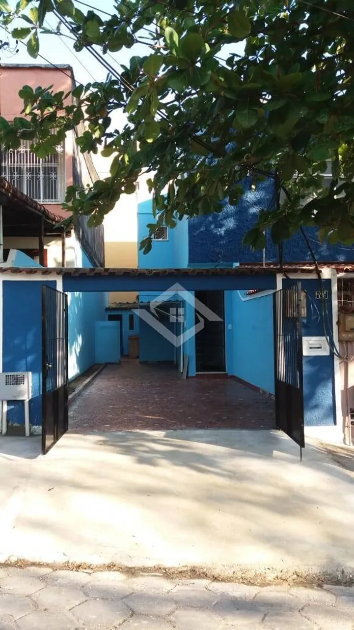 House with 3 bedrooms and 2 bathrooms with a balcony — photo 5