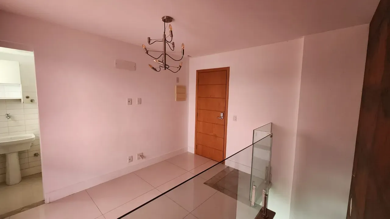 2-bedroom apartment with a walk-in closet — photo 16