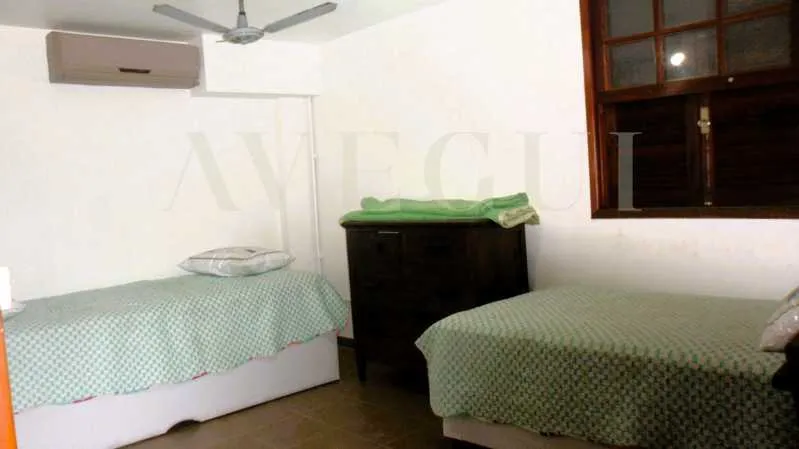 Furnished house, 485 m², with a bathtub — photo 28