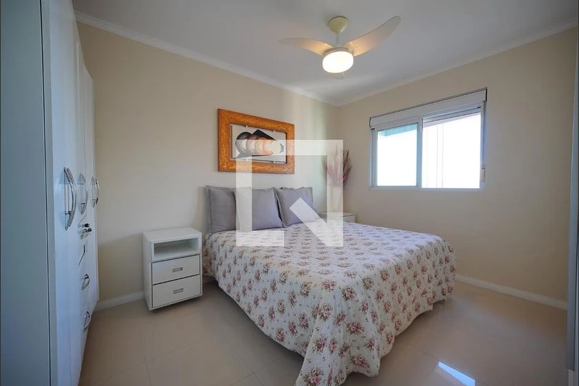 Apartamento mobiliado com 2 quartos e varanda — photo 3