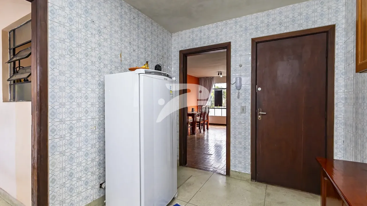 Квартира з 3 спальнями 105 м² і кухнею з газовою плитою — photo 7