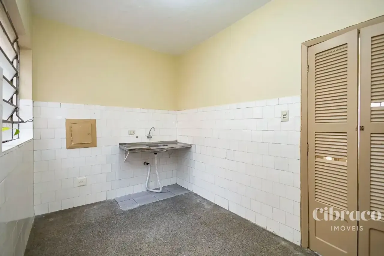 124 m², 3-bedroom apartment without parking, separate kitchen — photo 4
