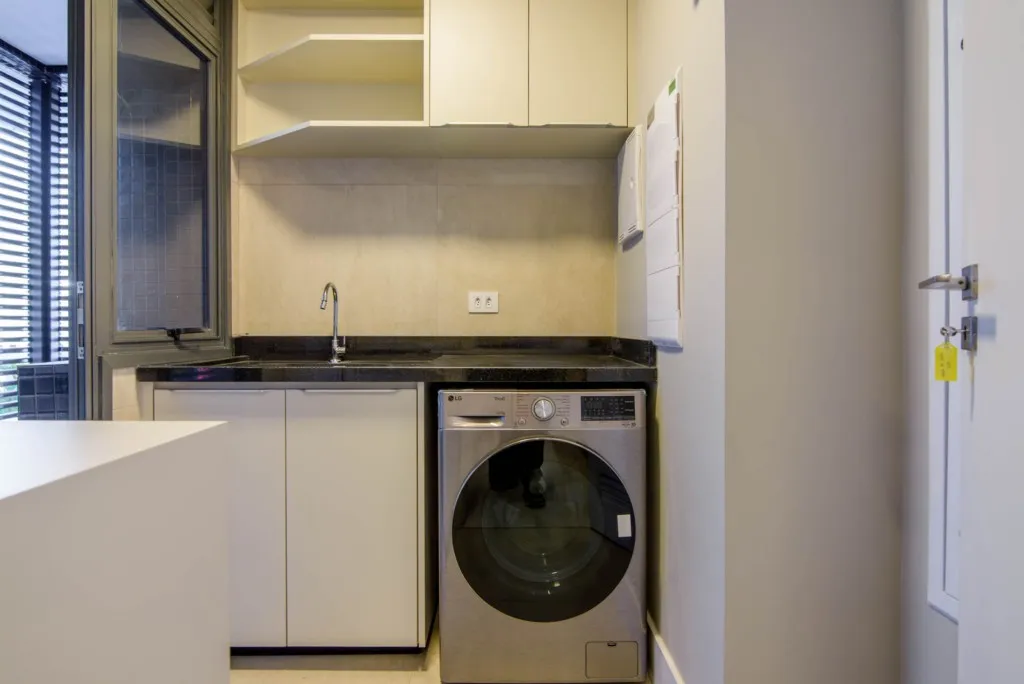 Rental apartment with 2 en-suite bedrooms and 125 m² — photo 98