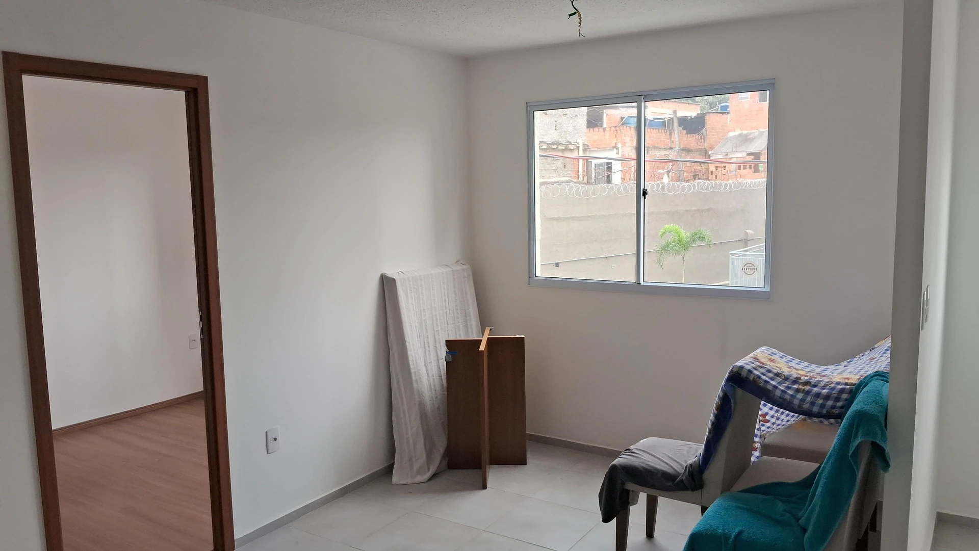 2-bedroom apartment in a building with a pool — photo 4