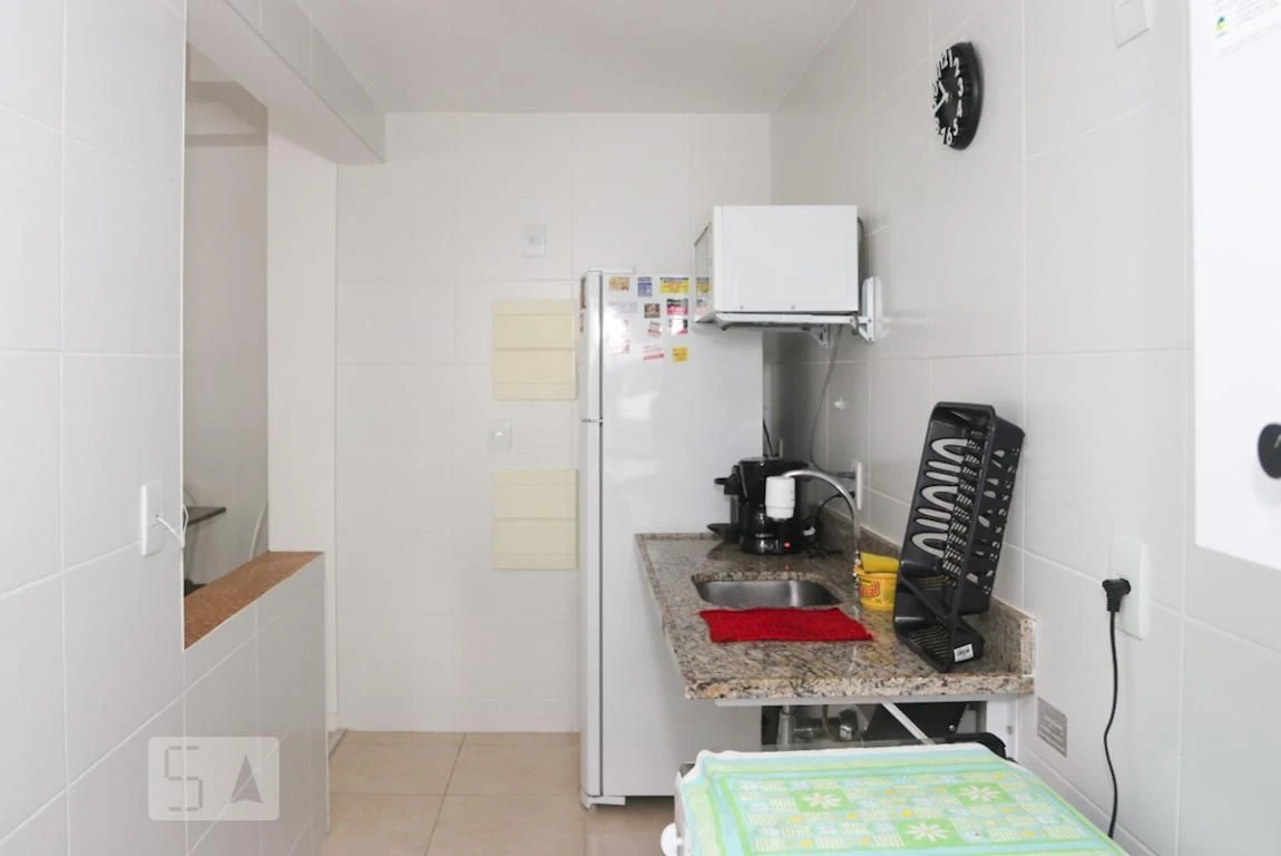 Furnished 2-bedroom apartment with 2 bathrooms and parking — photo 20