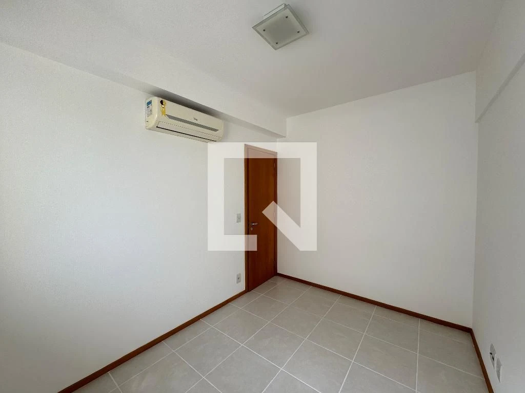 Furnished apartment, 84 m², with a grill on the balcony — photo 32
