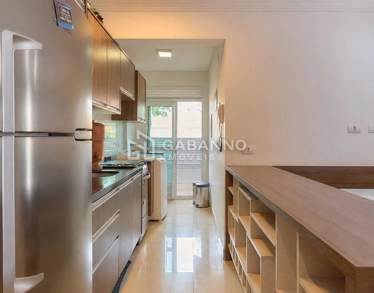 Furnished apartment, 69 m², with a glass-enclosed balcony — photo 16