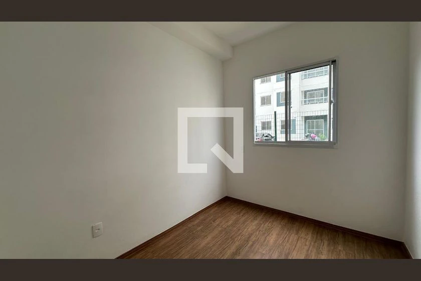 Ground-floor 67 m² apartment with private garden — photo 2