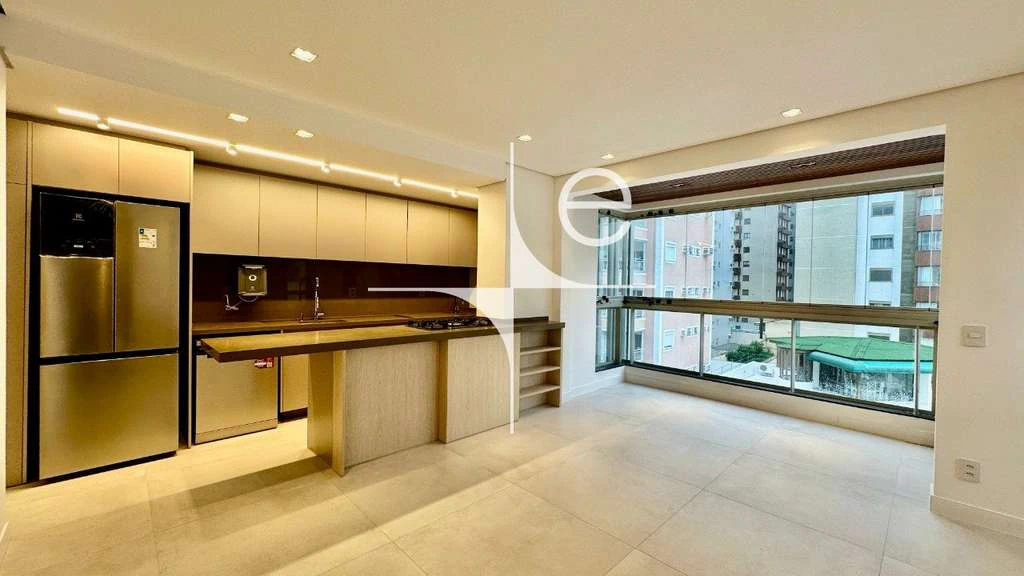 2 en-suite bedroom apartment with open kitchen and 85 m² — photo 2