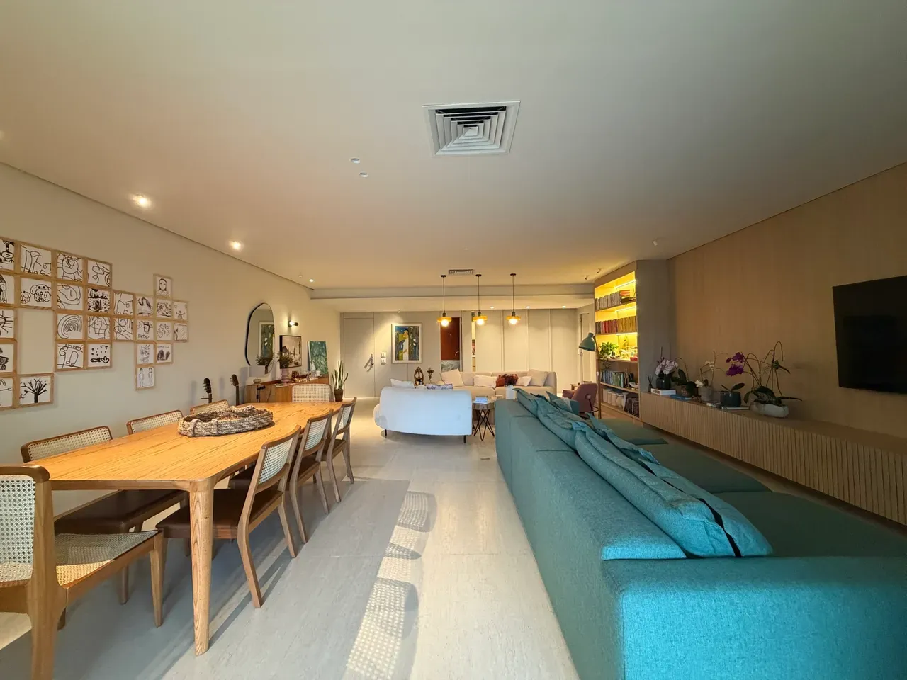 4 quartos e jacuzzi: apartamento de 231 m² — photo 11