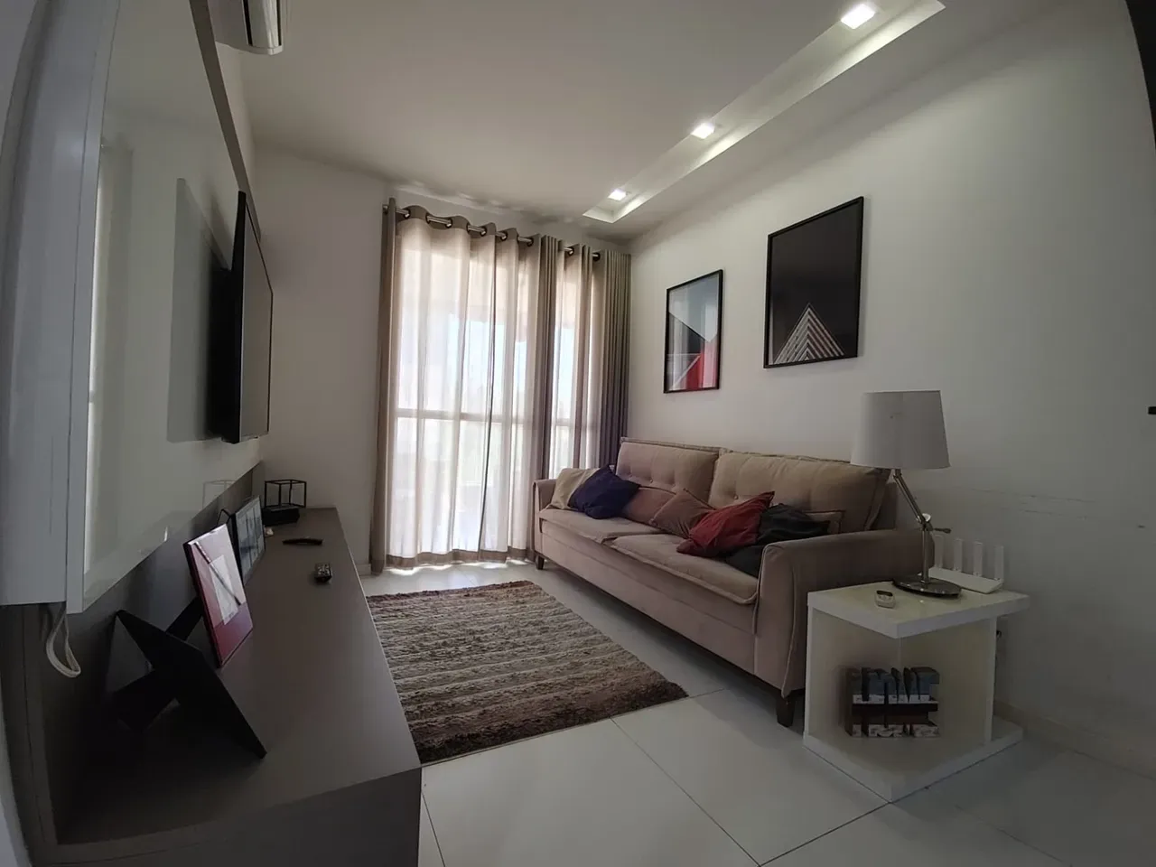 Furnished apartment, 69 m², with a glass-enclosed balcony — photo 5