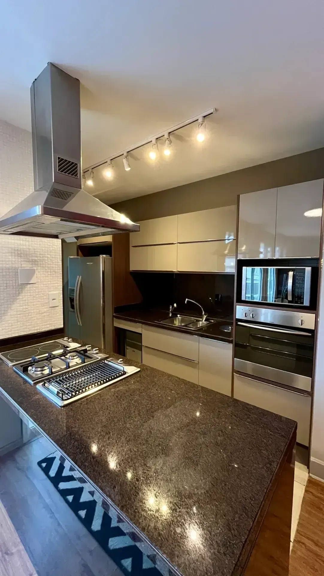 Penthouse amueblado con 2 suites y barbacoa privada — photo 20