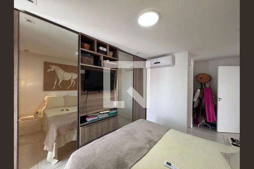 Furnished 360 m² apartment with 3 en-suite bedrooms — photo 23