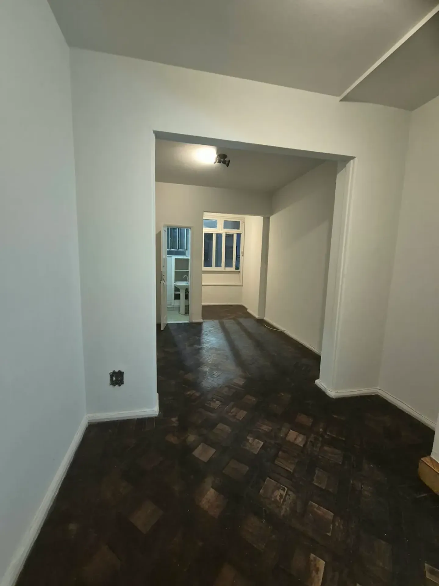 Studio com piso de madeira ou laminado, Copacabana