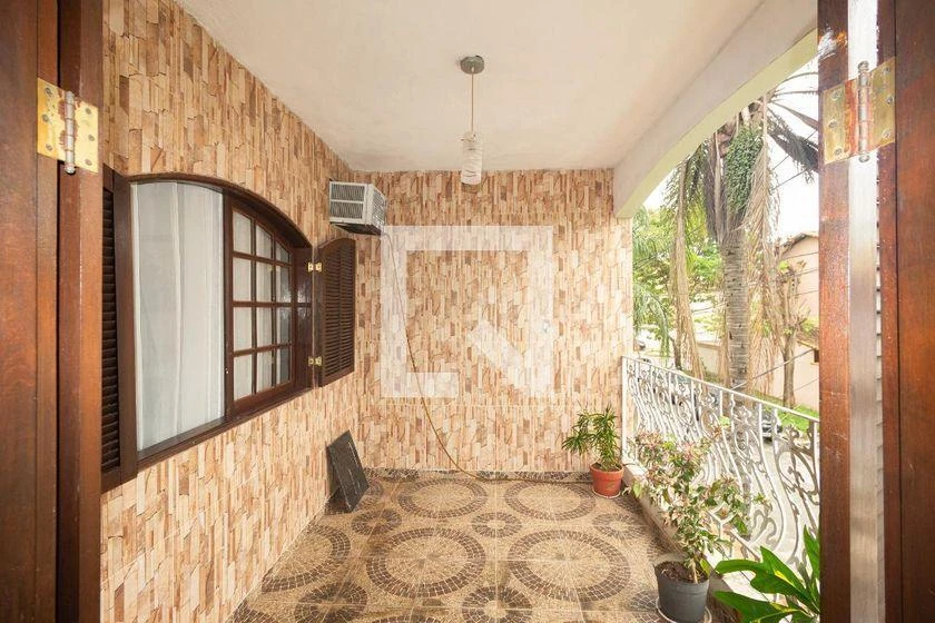 2-bedroom house with a grill on the balcony — photo 8