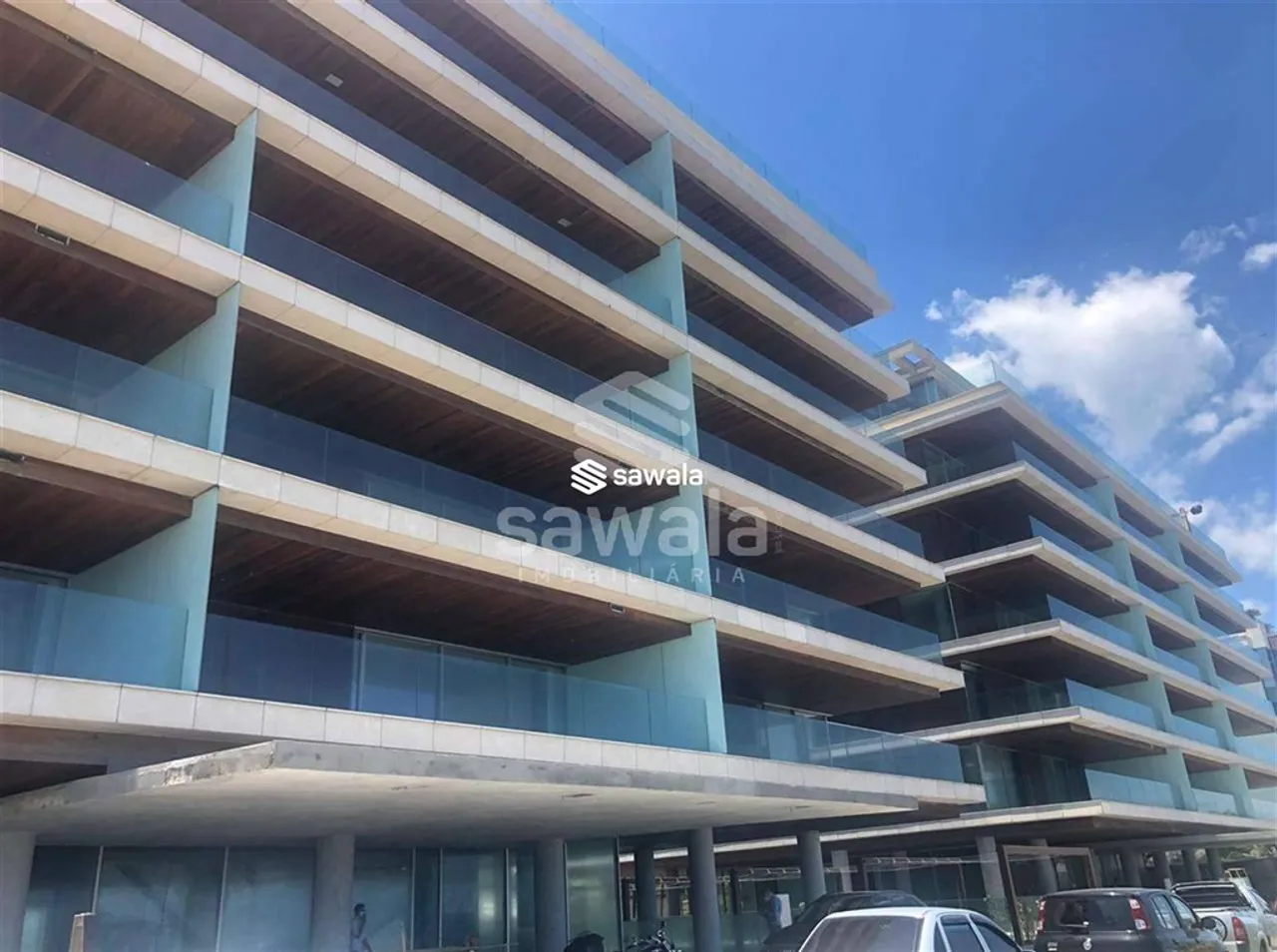 Apartamento com 1 quarto, 2 banheiros e janelas do chão ao teto — photo 7