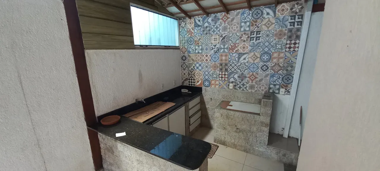 Unfurnished house with a closed kitchen and gas stove — photo 21