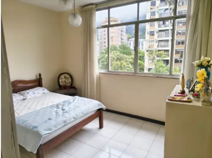3-bedroom apartment with a mountain view in Rio de Janeiro — photo 9