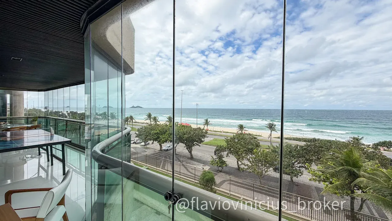 Apartamento mobiliado de 400 m² com 4 suítes e jardim — photo 10
