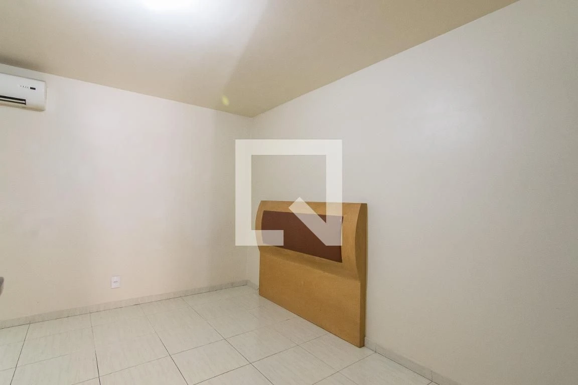 Casa de 220 m² com piscina privativa e varanda gourmet — photo 15