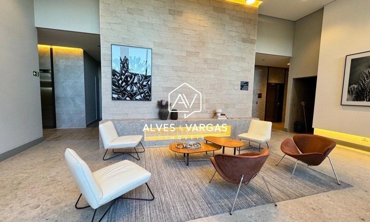 Furnished apartment, 34 m², with wood or laminate floors — photo 10