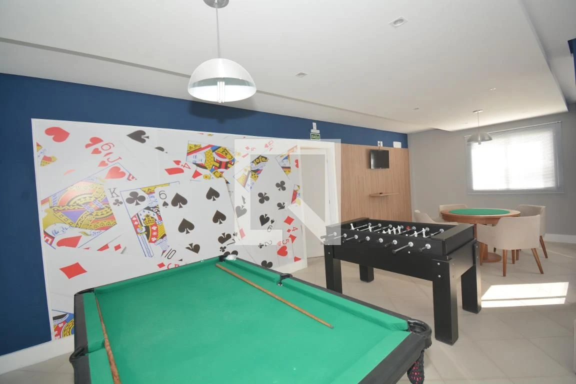 2-bedroom apartment in a building with a gym — photo 78