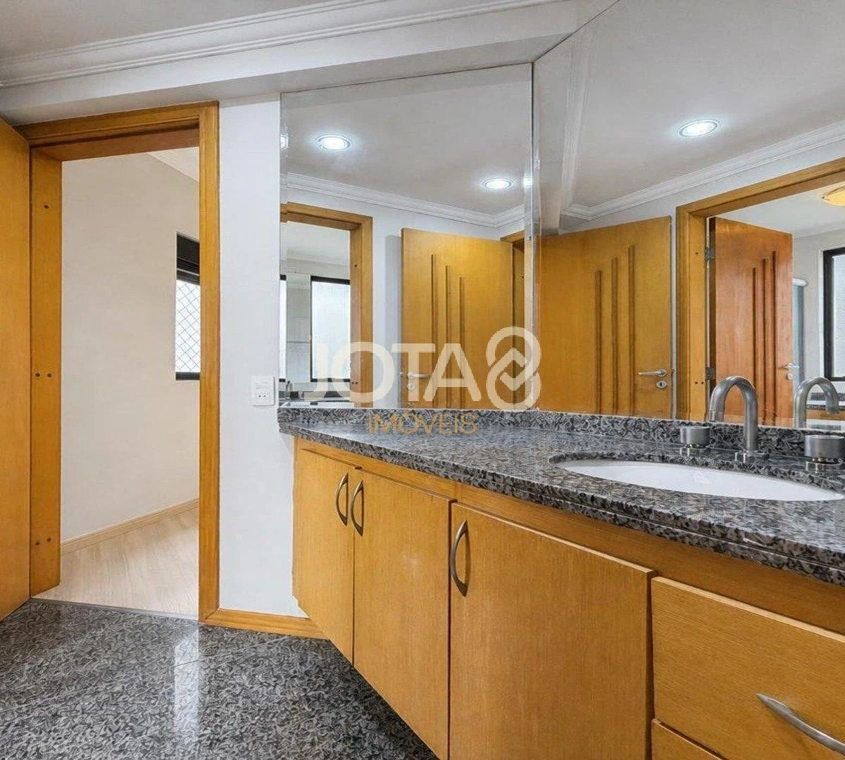 Departamento de 4 dormitorios con bañera — photo 47
