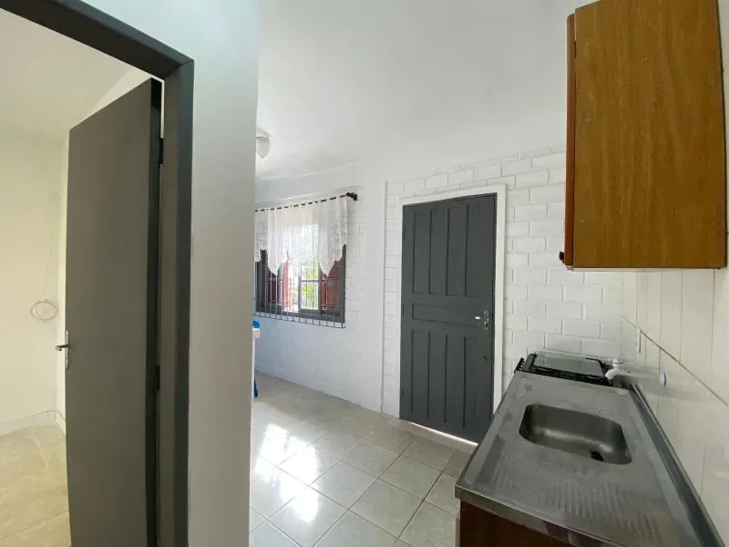Apartamento de 30 m² com 1 quarto e fogão a gás — photo 18