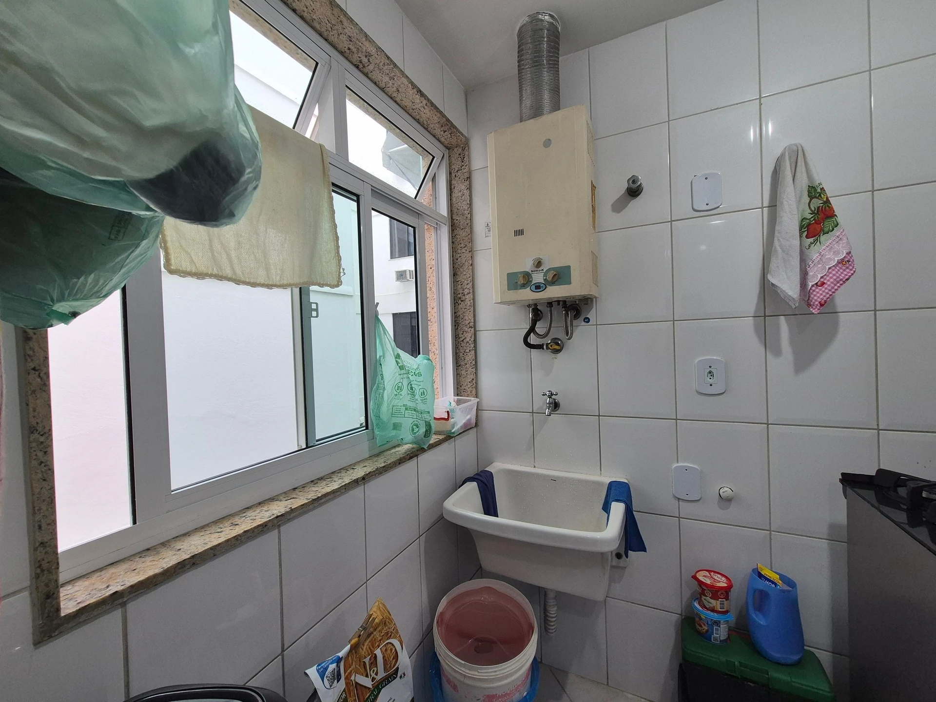 Furnished apartment, 78 m², with a washing machine — photo 12