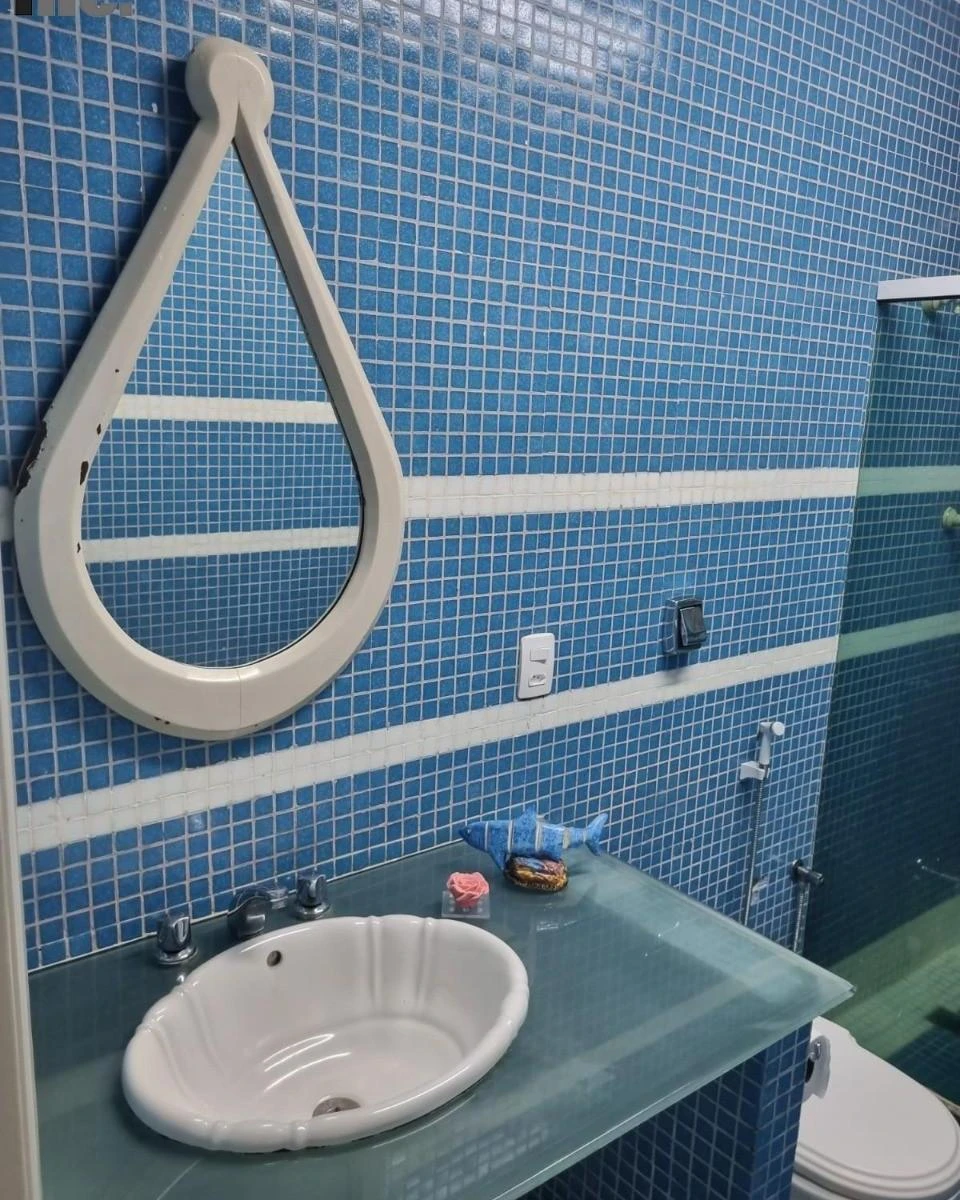 Меблированный дом с балконом и 4 спальнями с ванными — photo 19