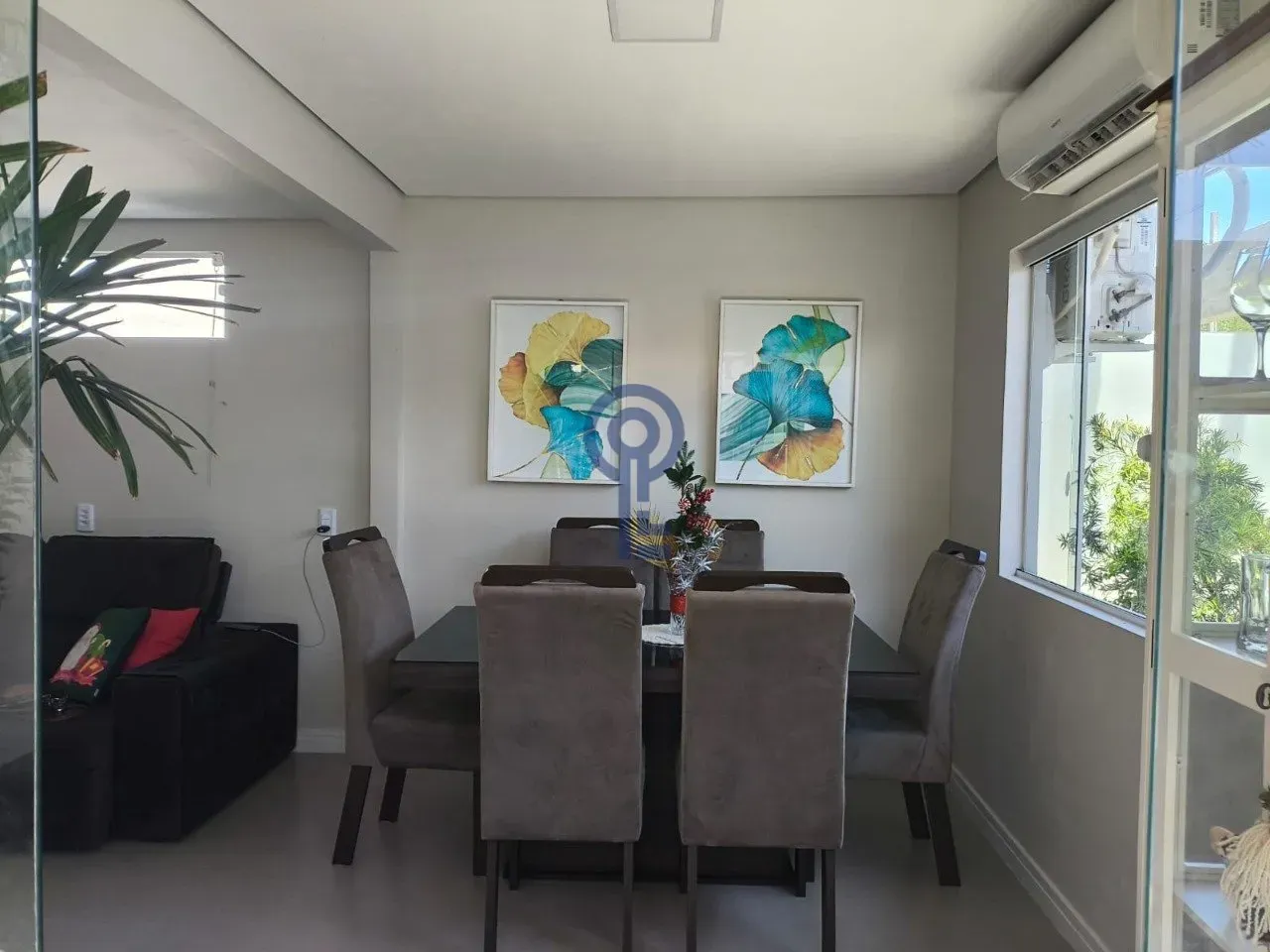 Furnished 2-bedroom house with private garden — photo 16