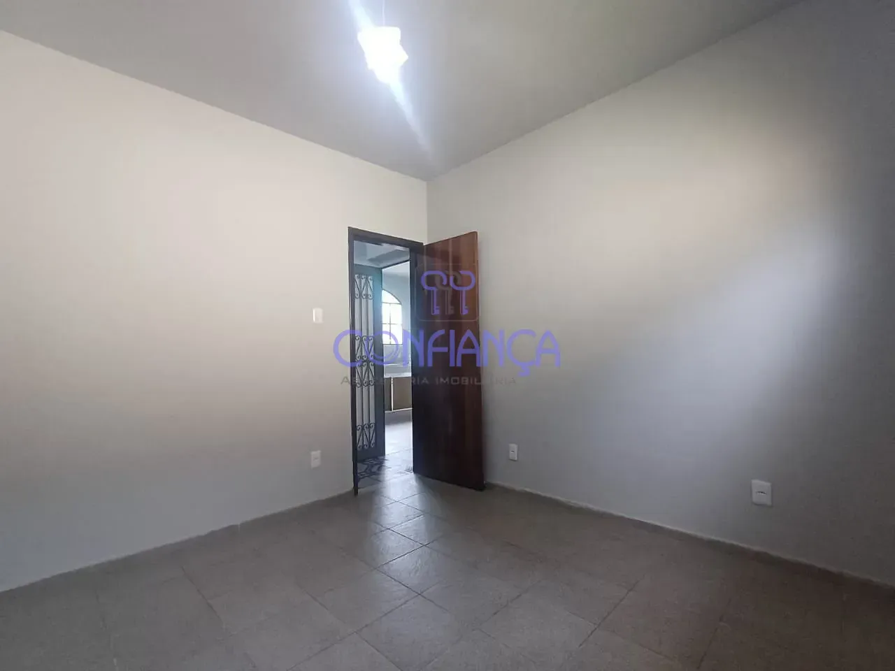Будинок: 4 спальні, 103 м² — photo 2