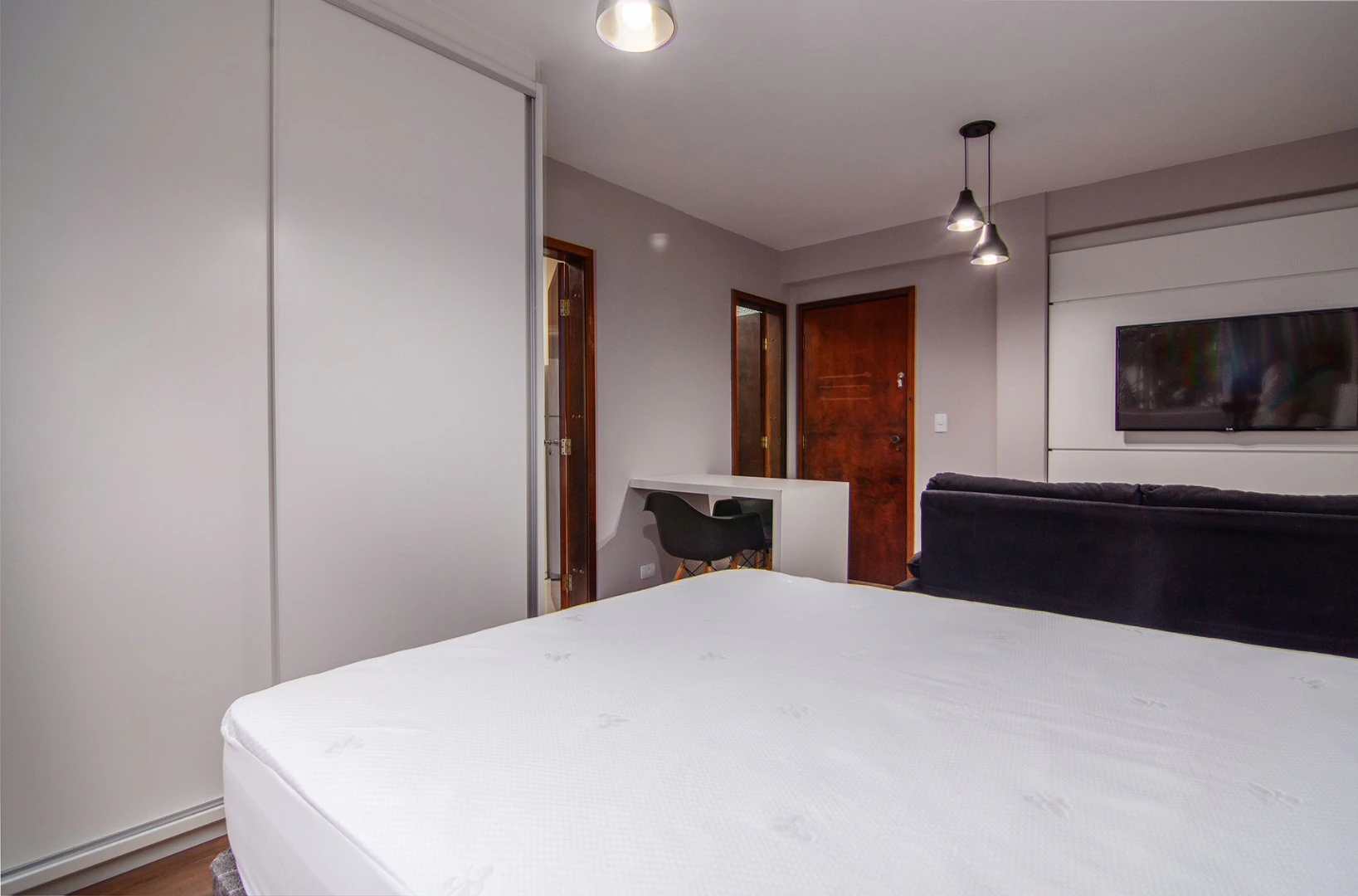 Furnished studio, 25 m², with a washing machine — photo 12
