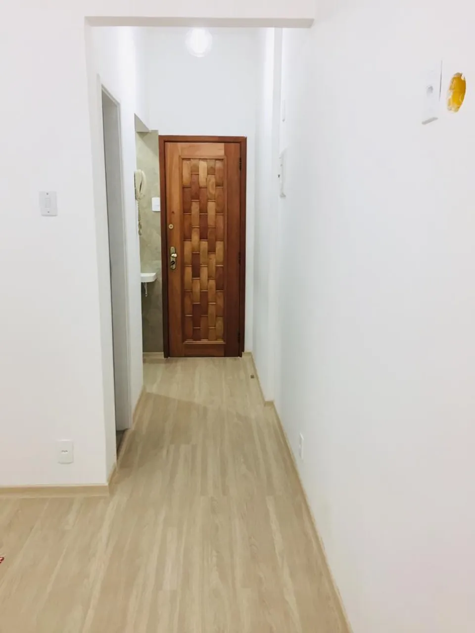 Apartamento de 1 dormitorio con ducha con vidrio — photo 17