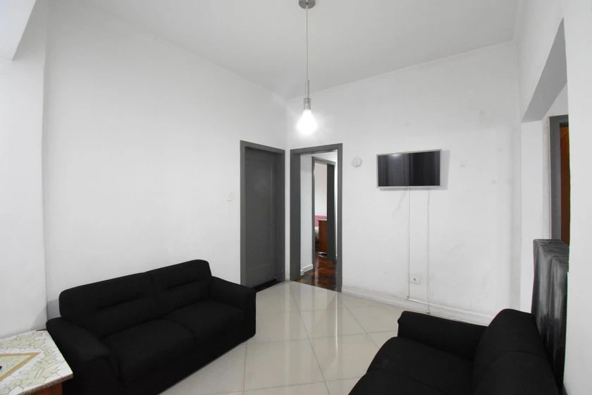 Apartamento amueblado con 2 dormitorios y 1 baño — photo 2