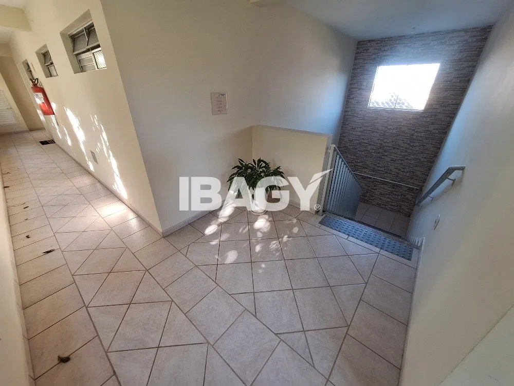 Apartamento amueblado de 49 m² con 2 dormitorios y balcón — photo 20