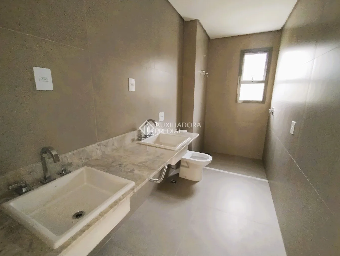 Apartamento de 3 suítes com 304 m² e 3 vagas — photo 10