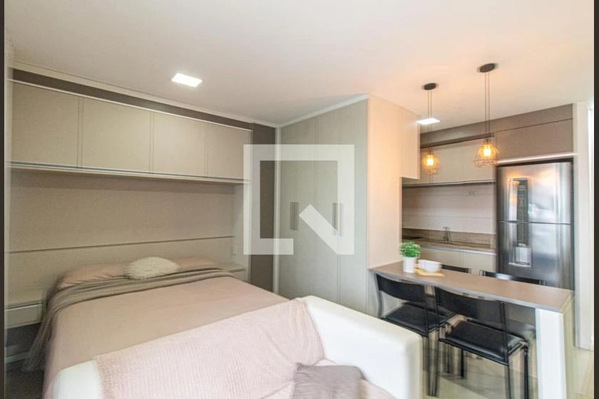 Apartamento mobiliado de 1 quarto com varanda e BBQ privativo — photo 4